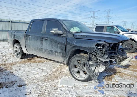 2019 Ram 1500 Big Horn/Lone Star z USA, uszkodzony, nr VIN 1C6RRFFG4KN737638